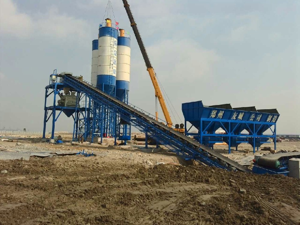 Kyrgyzstan customer purchases HZS90 concrete batching plant from Aosenqi site